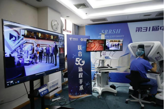 5G又一突破，遠程操控機器人“云”手術(shù)！